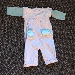 Carter's newborn outfit